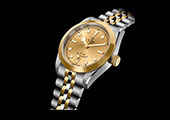 TUDOR | 一首用金色与黑色谱写的圣诞狂想曲